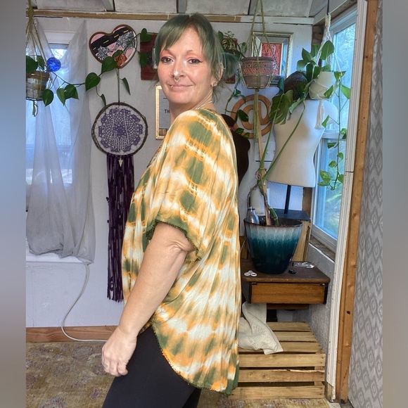 Sunflower Tie Dye Yellow & Green Butterfly Wing Top Size Free Small Medium - Picture 6 of 14